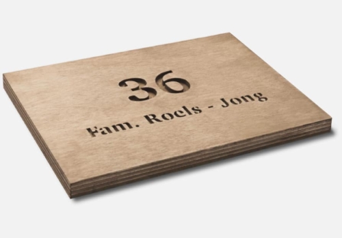 Naambord van hout
